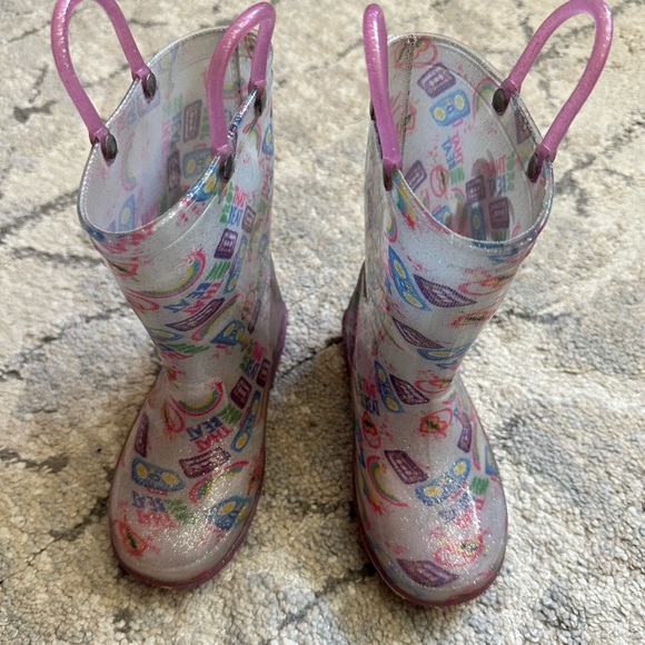Dreamworks Other - Trolls rain boots 💗✨